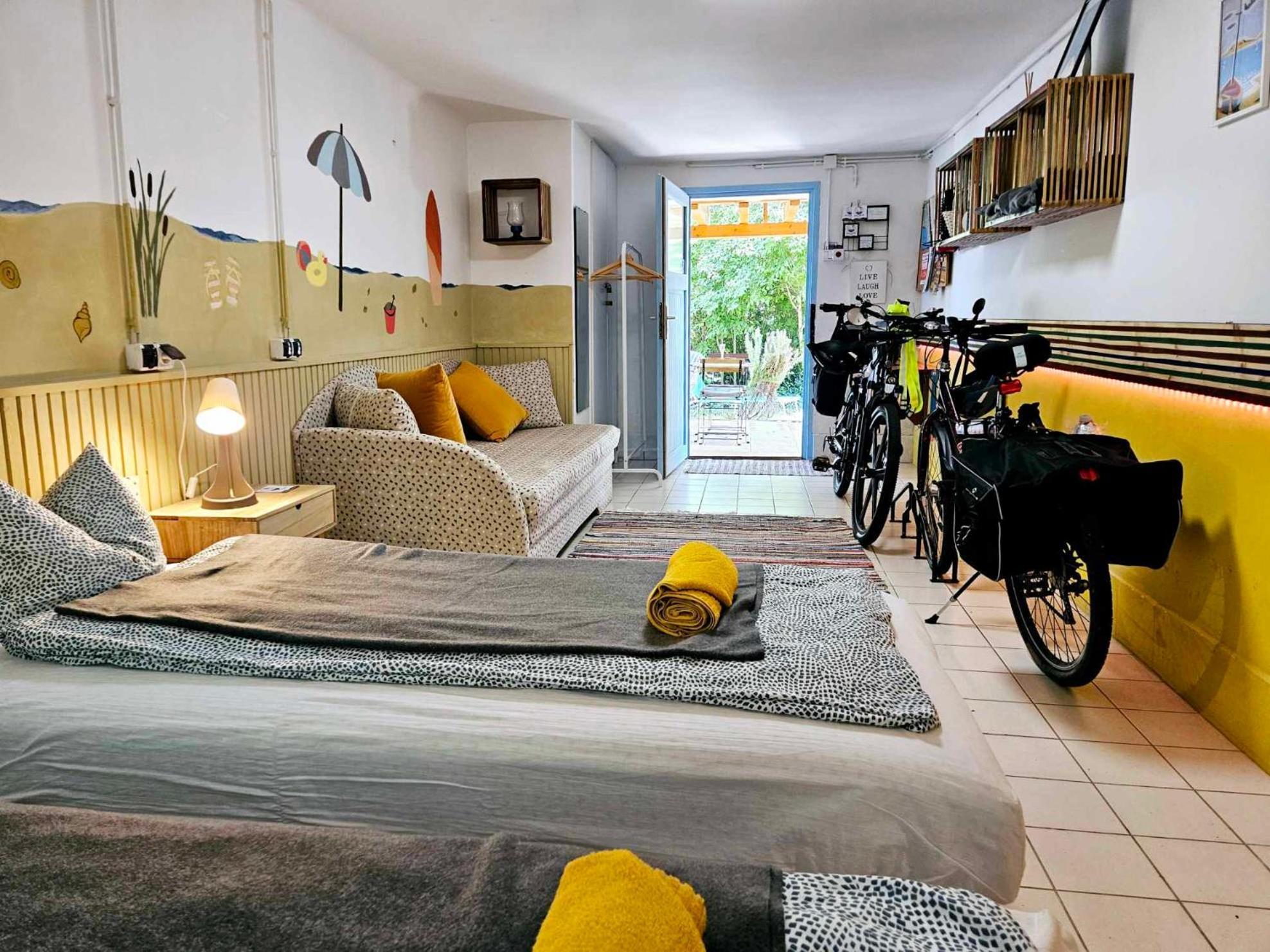 Apartment for Cyclists RIDE IN Balatonalmádi Exterior foto